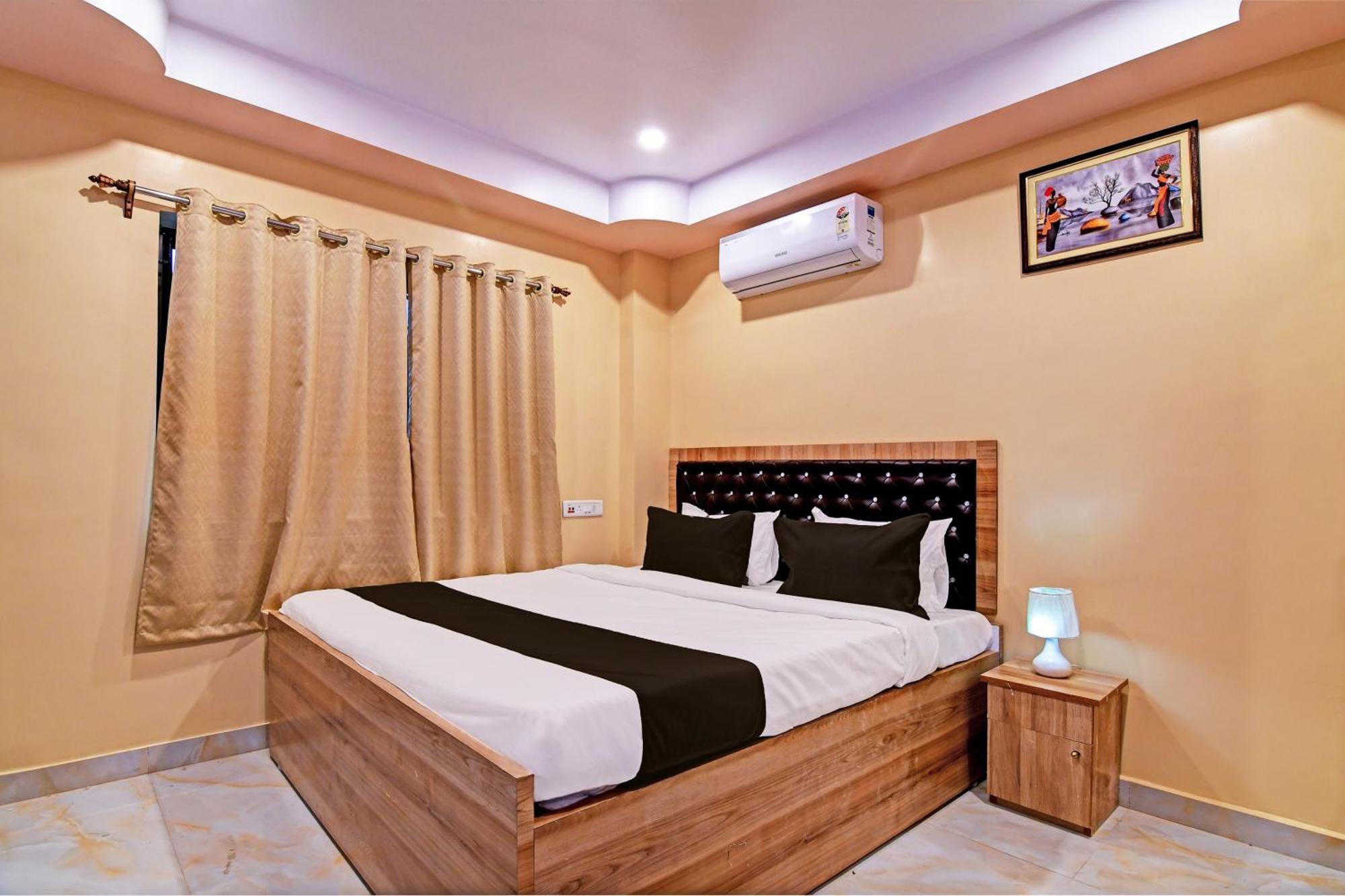 Hotel Super Collection O Mahal Kolkata